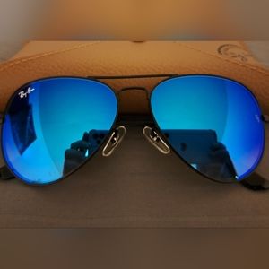 Rayban aviators